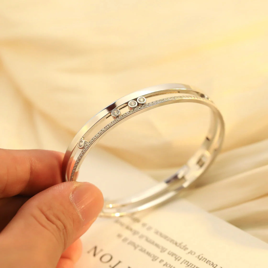 [Twinkle ]Move Romane Diamond Bangle Bracelet