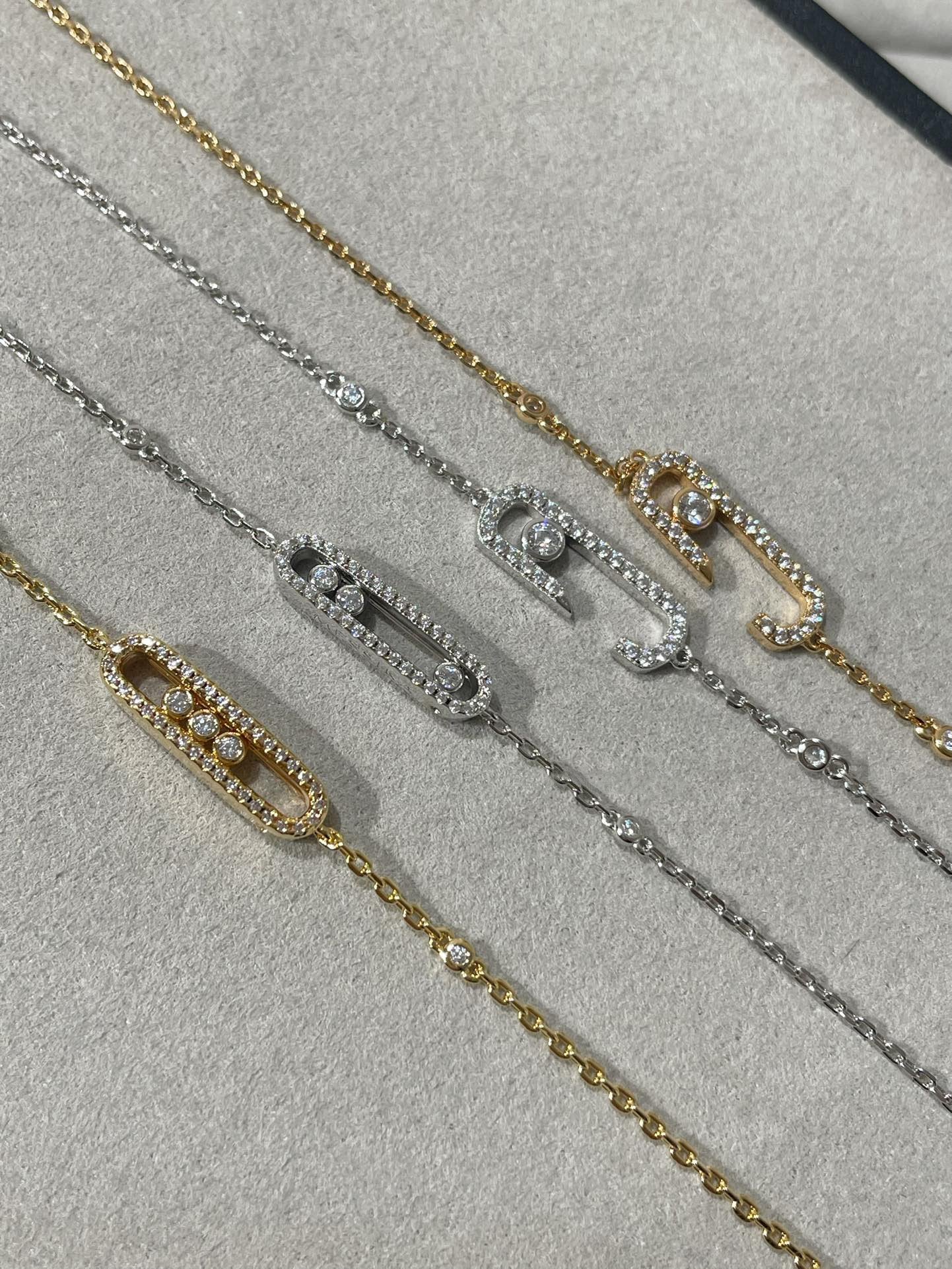 [Twinkle ]BABY MOVE DIAMOND BRACELET