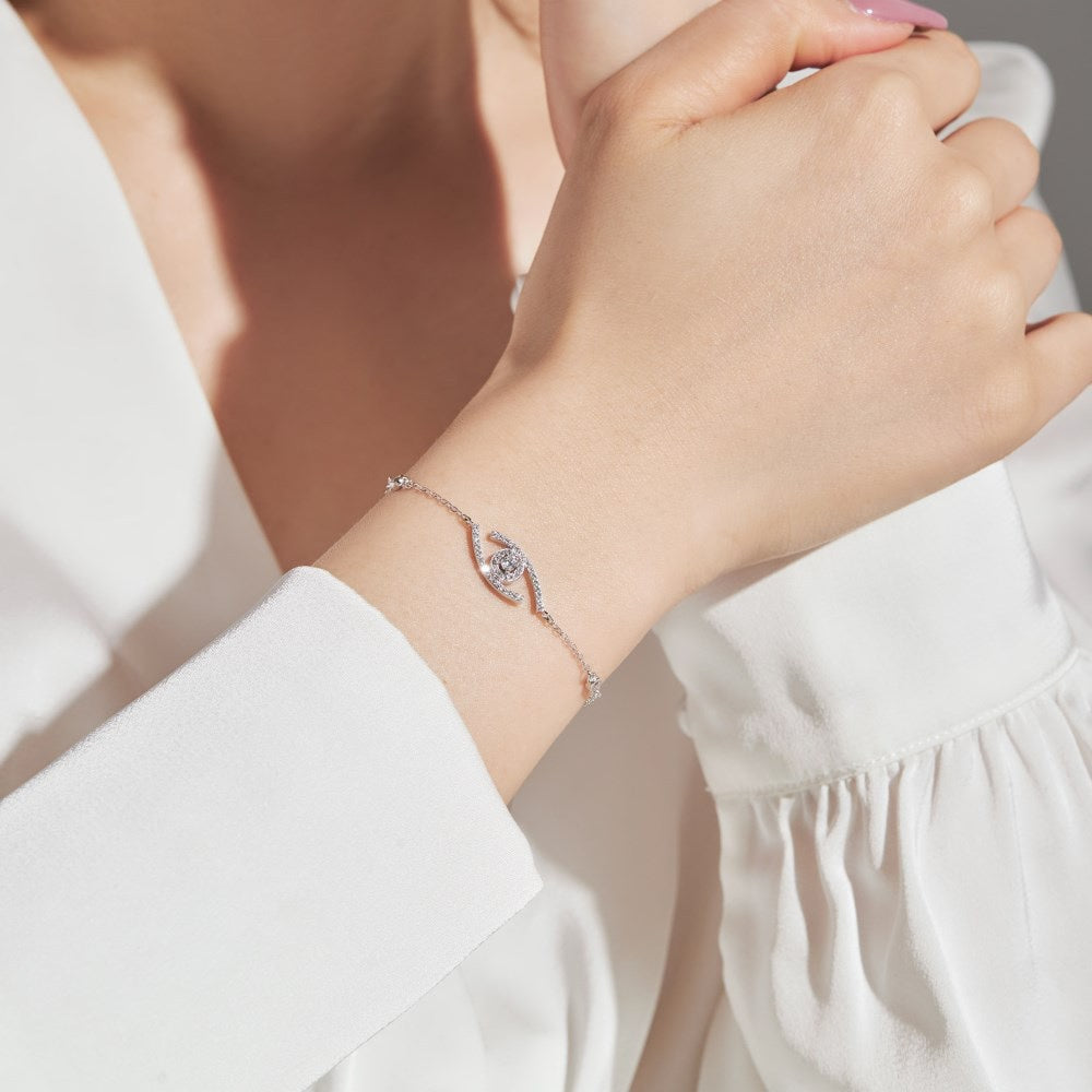 [Twinkle ]Twinkle Eye Pave-Set Diamond Bracelet