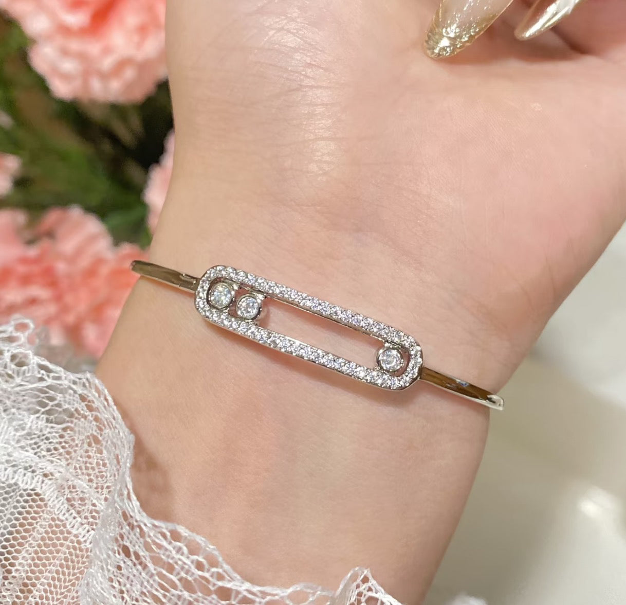 [Twinkle ]Move Pavé Diamond Bangle Bracelet M