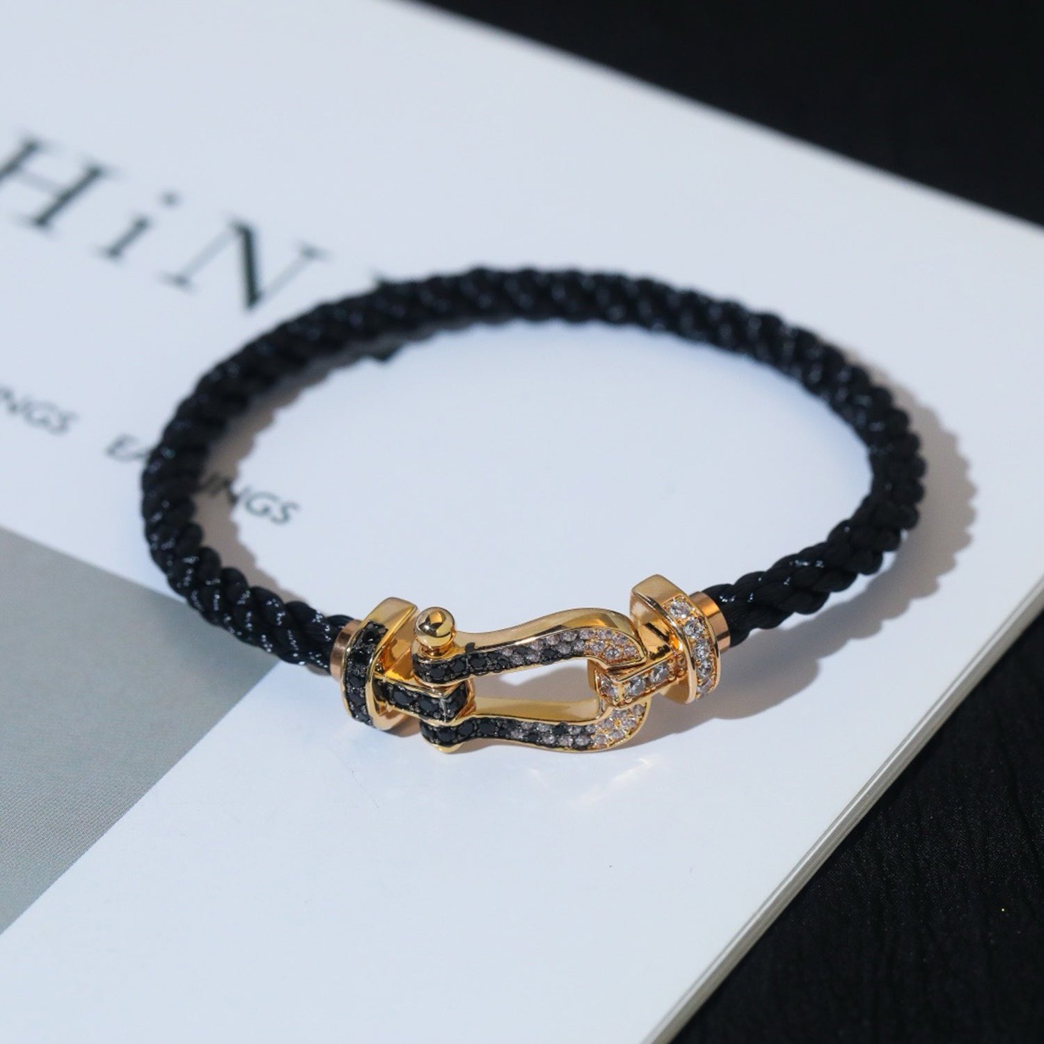 ¡®Twinkle jewelry¡¯FORCE LARGE HORSESHOE BLACK WHITE DIAMOND BRACELET SILVER